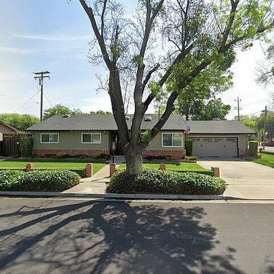 3300 Colonial Dr, Modesto, CA 95350