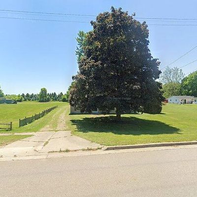 339 W Main St, Elsie, MI 48831