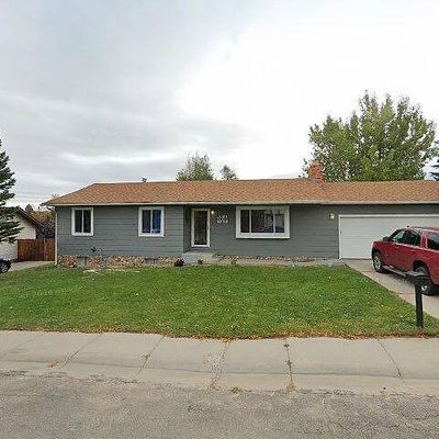 3401 Belmont Dr, Casper, WY 82604