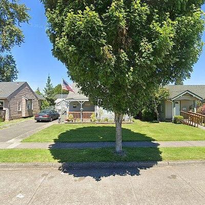 3028 Dover St, Longview, WA 98632