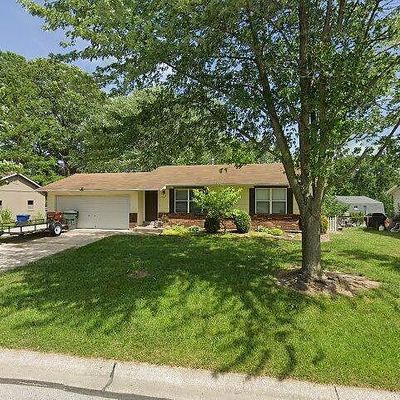 303 Kimberly Ln, Saint Peters, MO 63376