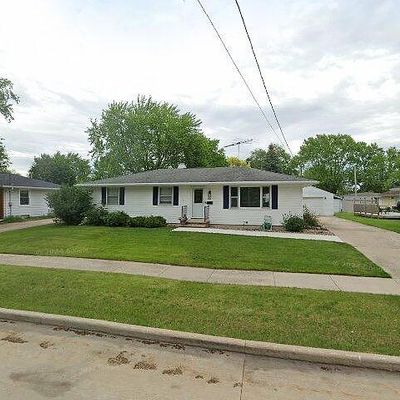 310 Hawk St, Oshkosh, WI 54902