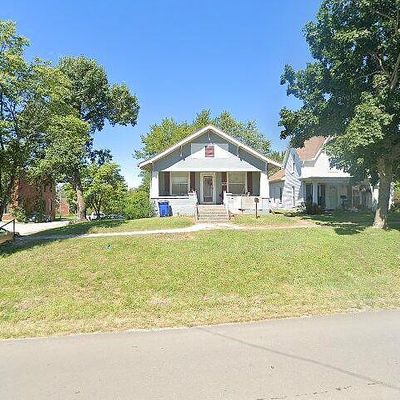 311 W Grand St, Gallatin, MO 64640