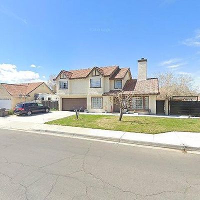 37543 Monarch St, Palmdale, CA 93552