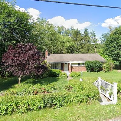 3828 Arizona Dr, Allison Park, PA 15101