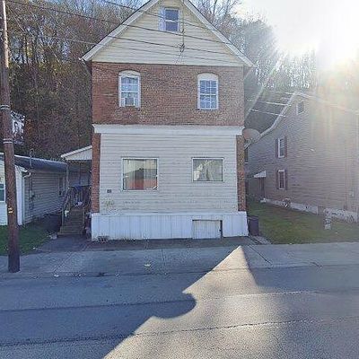 408 5 Th Ave, Ford City, PA 16226