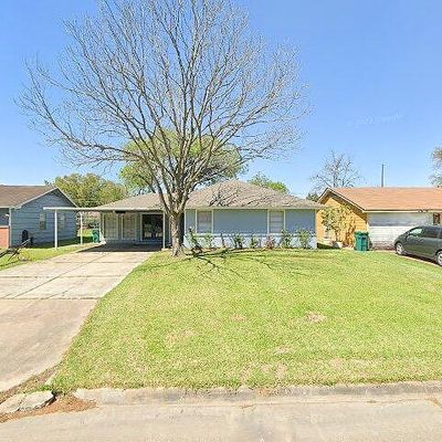 3509 Mattye Maye Dr, Pasadena, TX 77503