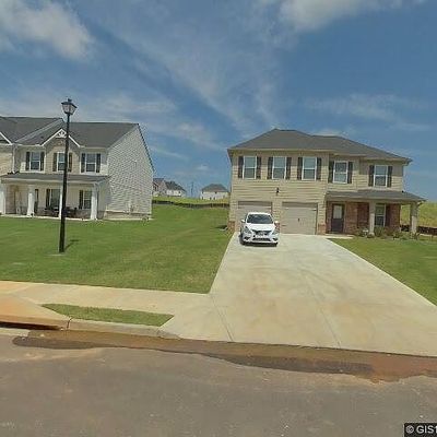 352 Overlook Rd, Loganville, GA 30052