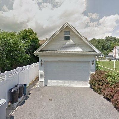 352 W Broad St, Williamstown, PA 17098