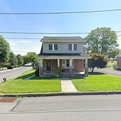 354 E Prospect St, Nazareth, PA 18064