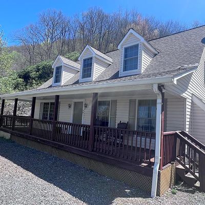 36 Turkey Ridge Rd, Bryson City, NC 28713