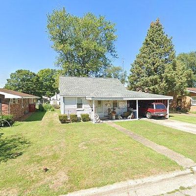 446 N 12 Th Ave, Canton, IL 61520