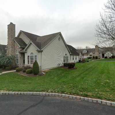 45 Legacy Oaks Dr, Richboro, PA 18954