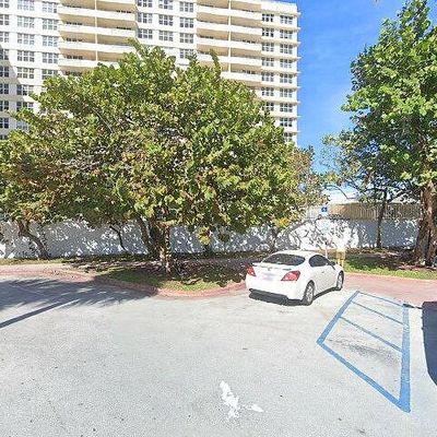 4747 Collins Ave #1403, Miami Beach, FL 33140