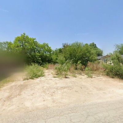 410 W Bowie St, Del Rio, TX 78840