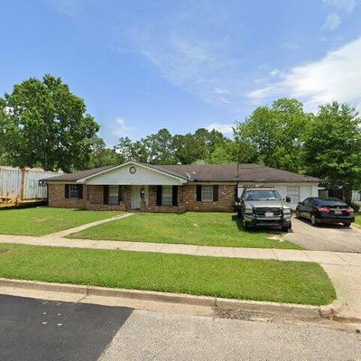 4109 Shana Dr, Mobile, AL 36605