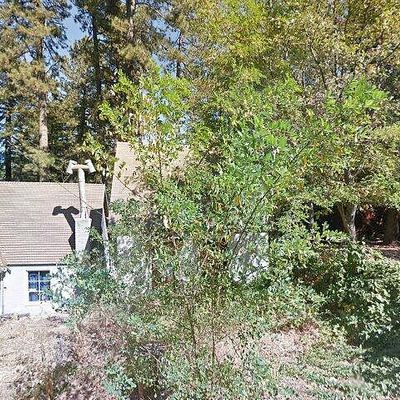 423 Forest Ln, Crestline, CA 92325