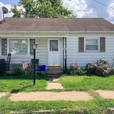 43 W High St, Windsor, PA 17366