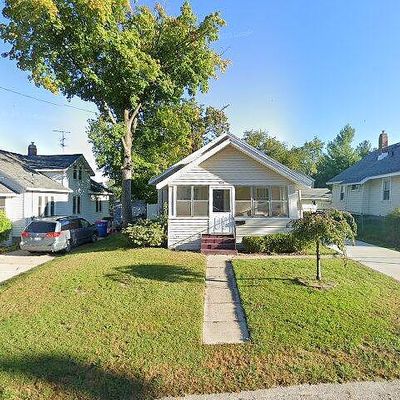 525 Hubbard St Ne, Grand Rapids, MI 49525