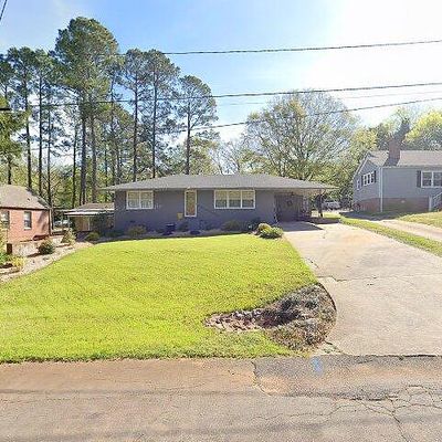 541 N Irwin St, Milledgeville, GA 31061