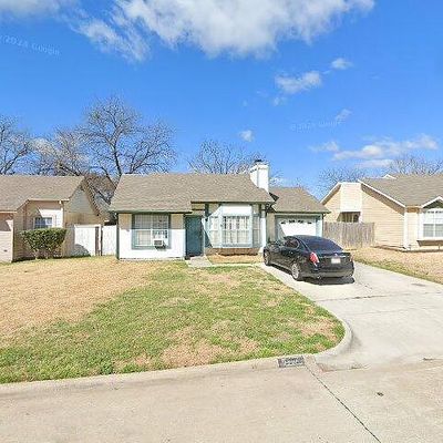 5506 Portsmouth Dr, Arlington, TX 76018