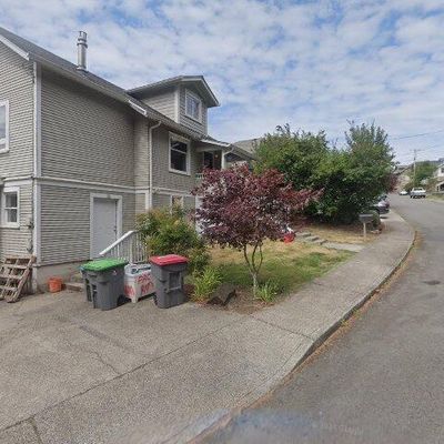 482 Floral St, Astoria, OR 97103