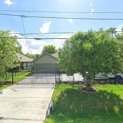 6102 Haight St, Houston, TX 77028