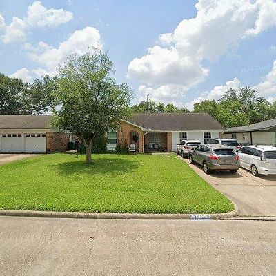 5815 Jim St, Houston, TX 77092