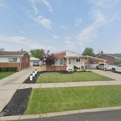 5829 Fairwood Dr, Dearborn Heights, MI 48127