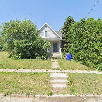 5904 18 Th Ave, Kenosha, WI 53140