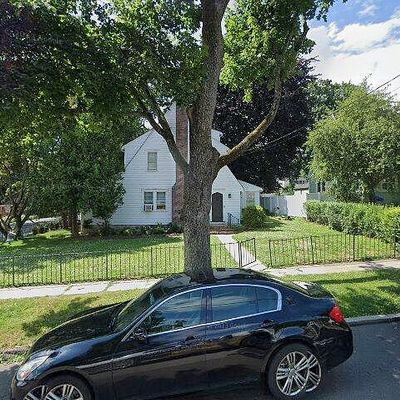 6 Hubbard Ct, Stamford, CT 06902