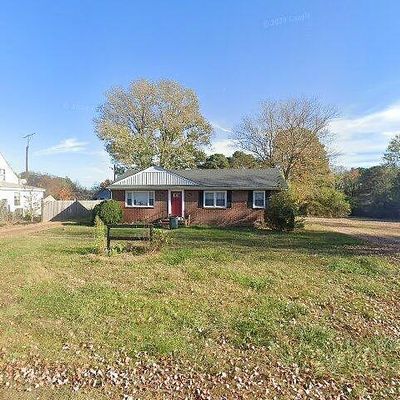 60 Madison Ave, Warsaw, VA 22572