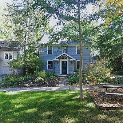 725 Oneida Pl, Madison, WI 53711