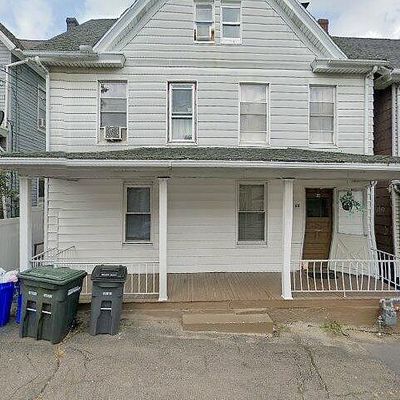 66 S Cedar St, Hazleton, PA 18201