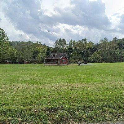 665 Blacks Creek Rd, Lexington, VA 24450