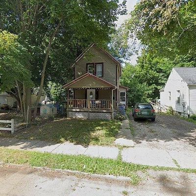 820 Cross St, Lansing, MI 48915