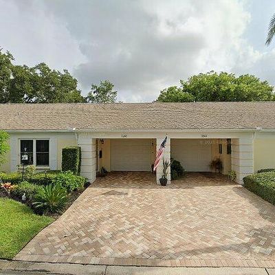 8245 Brentwood Rd, Seminole, FL 33777