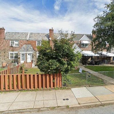 827 Fairfax Rd, Drexel Hill, PA 19026