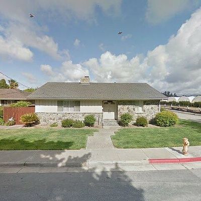 829 Virginia St, Watsonville, CA 95076