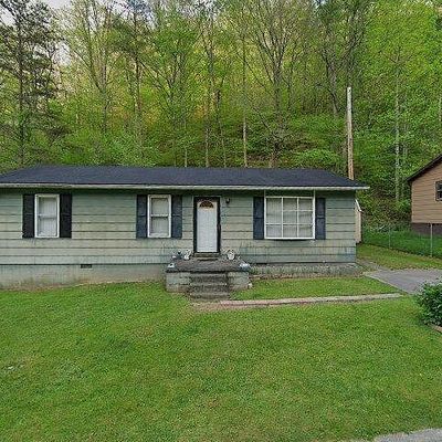 84 School House Holw, David, KY 41616