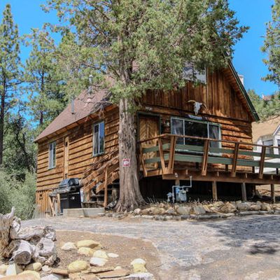 859 Silver Tip Dr, Big Bear Lake, CA 92315