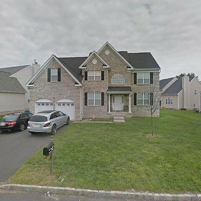 86 Treetops Cir, Princeton, NJ 08540