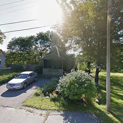 9 Lavin Ct, Sanford, ME 04073