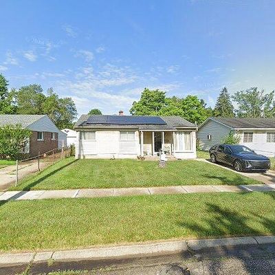 780 Calder Ave, Ypsilanti, MI 48198