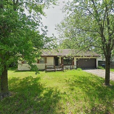 802 Greenway Dr, Kirksville, MO 63501