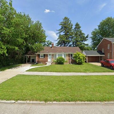 8126 Sorrento St, Detroit, MI 48228