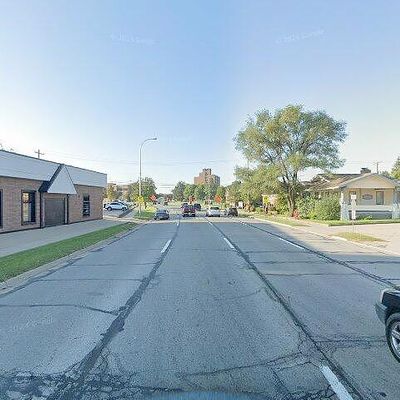 98 Southbound Gratiot Ave #3, Mount Clemens, MI 48043