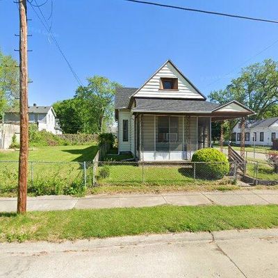 902 Blum St, Toledo, OH 43607