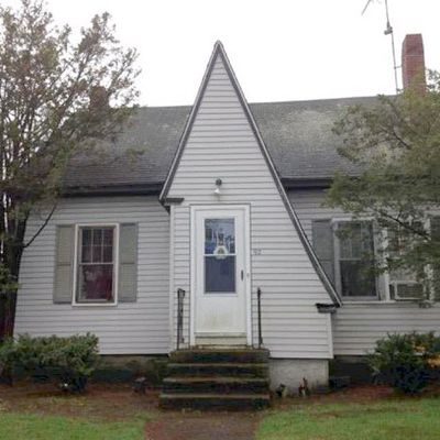 92 Poor St, Manchester, NH 03102