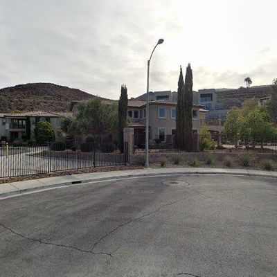 920 Cantura Mills Rd, Henderson, NV 89052